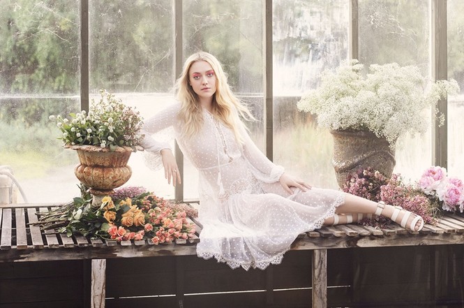 Dakota Fanning yêu kiều như thiên thần giữa vườn cổ tích - ảnh 4