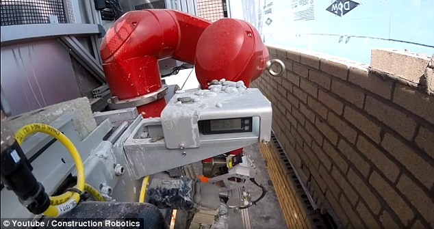 Rô-bốt lát gạch xây tường nhanh gấp 6 lần con người - ảnh 3