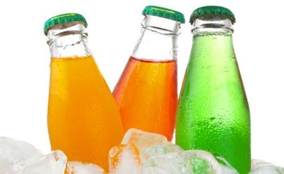 Ăn quá nhiều thịt đỏ và nước ngọt có hại cho phụ nữ - ảnh 1