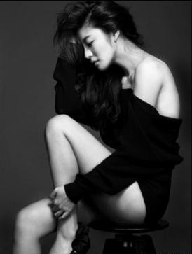 ‘Bạch Cốt Tinh’ An Dĩ Hiên khoe đường cong đôi mươi - ảnh 10