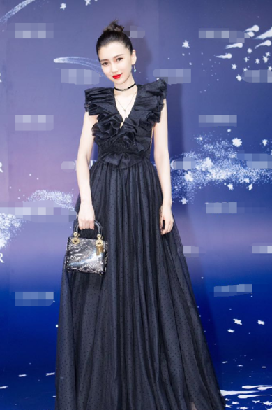 Khó nhận ra Angelababy từng cá tính và quyến rũ thế này - ảnh 19