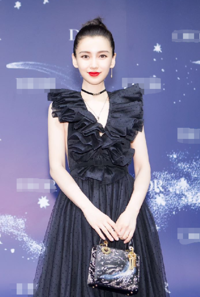 Khó nhận ra Angelababy từng cá tính và quyến rũ thế này - ảnh 18