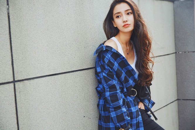 Khó nhận ra Angelababy từng cá tính và quyến rũ thế này - ảnh 9