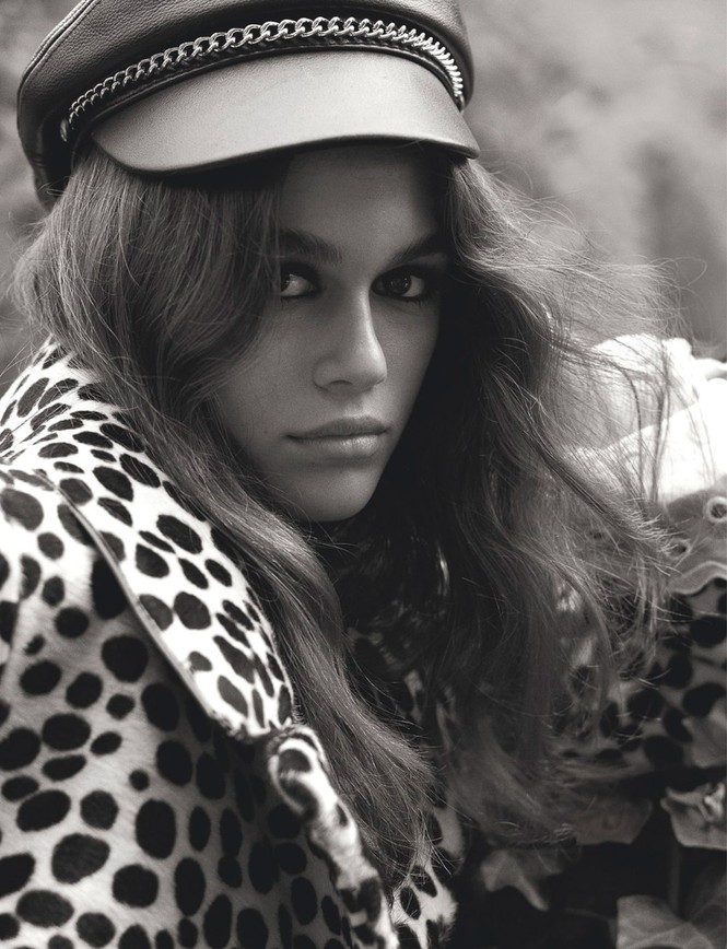 Con gái Cindy Crawford đẹp xuất thần trong lần đầu catwalk - ảnh 19