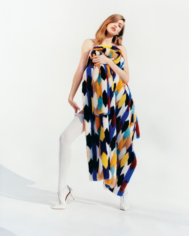 Gigi Hadid mạnh mẽ táo bạo khoe hình thể siêu quyến rũ - ảnh 28