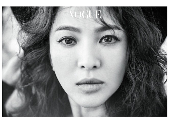 Khoảnh khắc gợi cảm của cô dâu Song Hye Kyo trước ngày cưới - ảnh 5