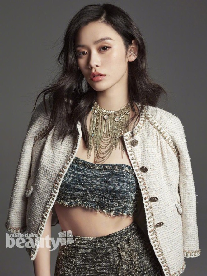 ‘Chân dài’ ngã sấp ở show nội y Victoria’s Secret đang yêu thiếu gia giàu có - ảnh 7
