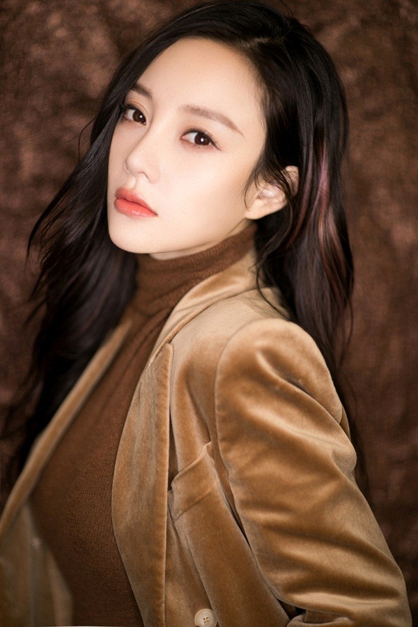 Angelababy như ‘bình phong’ giúp Phạm Băng Băng né tránh ‘kẻ khó ưa’ - ảnh 8