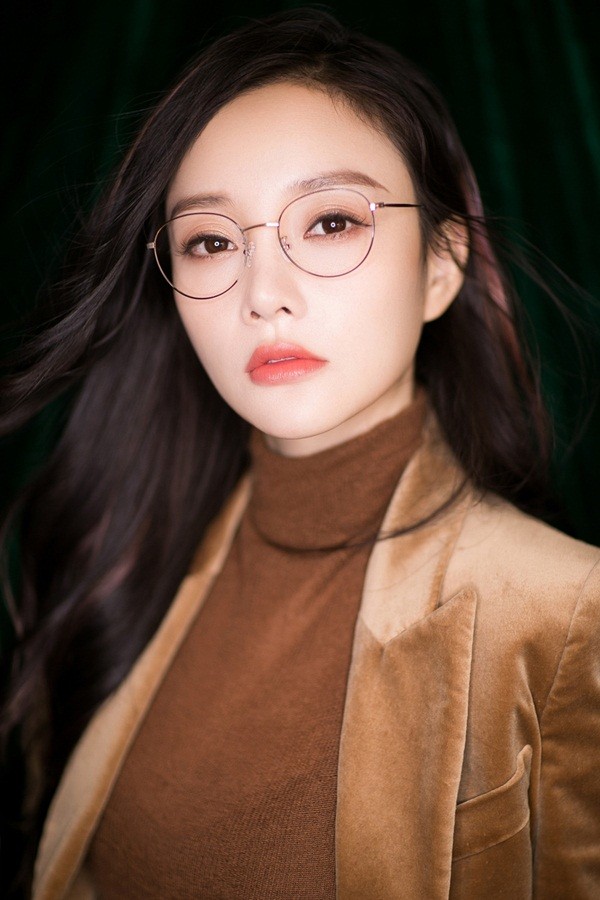 Angelababy như ‘bình phong’ giúp Phạm Băng Băng né tránh ‘kẻ khó ưa’ - ảnh 11
