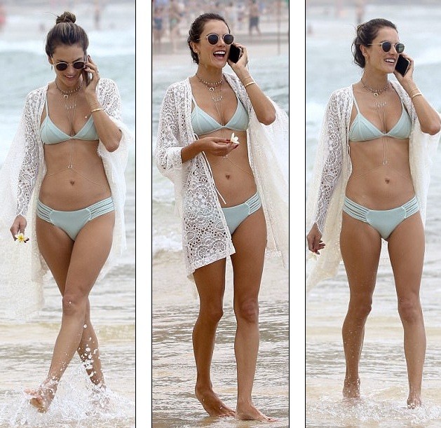 Rời Victoria’s Secret, Alessandra Ambrosio hóa thiên thần bikini ở biển - ảnh 2
