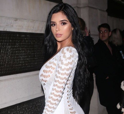 Demi Rose thân hình đồng hồ cát - ảnh 10