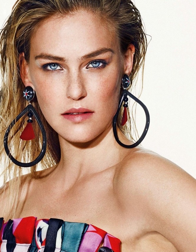 Bar Refaeli gợi cảm - ảnh 9