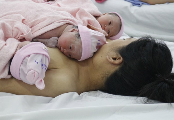 Sản phụ sinh ba bé gái - ảnh 2