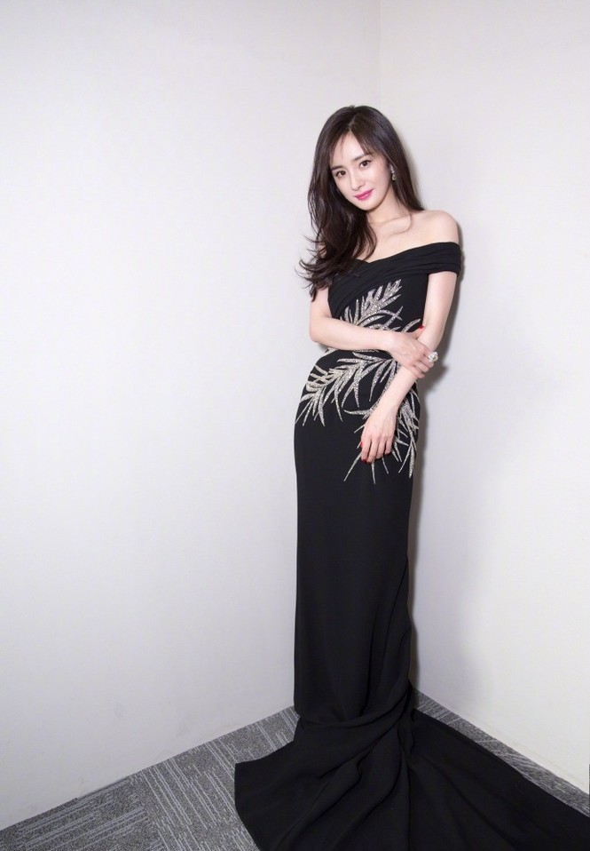 Dương Mịch son đỏ cực chất - ảnh 13