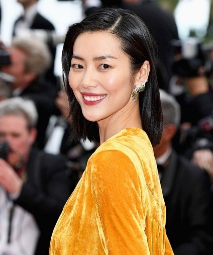 Liu Wen vòng 1 lép trên thảm đỏ Cannes - ảnh 1