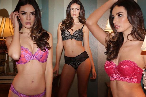 Mê đắm sắc vóc Ruby Mae - cô bồ nóng bỏng của tiền vệ Dele Alli - ảnh 21