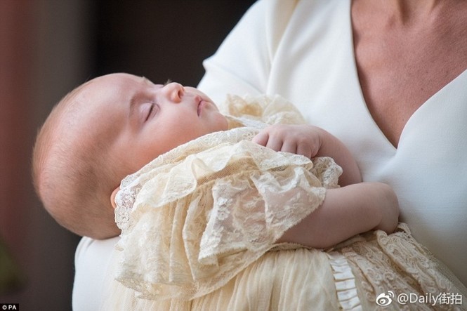 Công nương Kate Middleton đẹp lộng lẫy sau hơn 2 tháng sinh con - ảnh 4