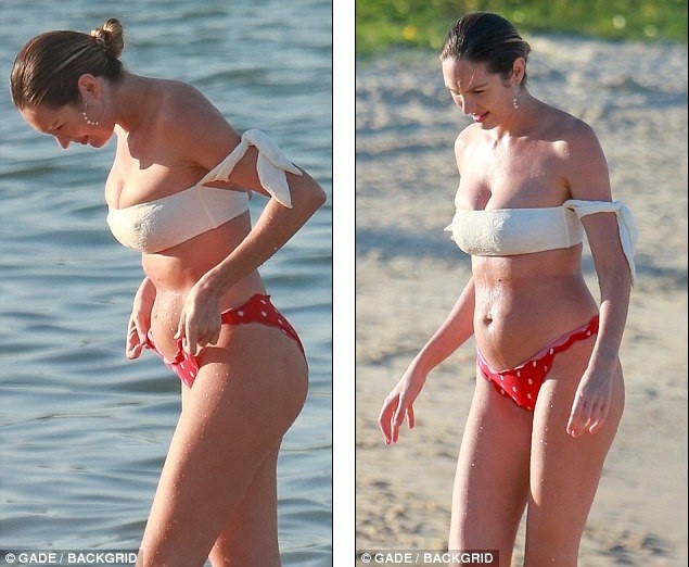 Thiên thần Candice Swanepoel gợi cảm ngỡ ngàng 3 tuần sau sinh - ảnh 5