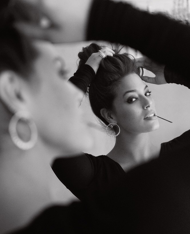 Đường cong tròn đầy gợi cảm của mỹ nhân ngoại cỡ Ashley Graham - ảnh 11