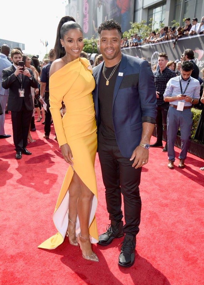 Nữ hoàng R&B Ciara gợi cảm với đường cong siêu mẫu - ảnh 7