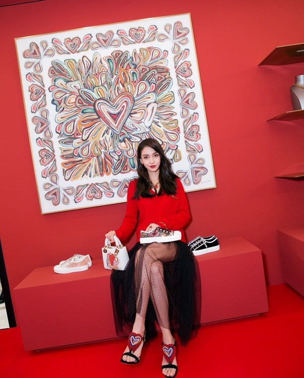 Chán làm búp bê công chúa, Angelababy hóa tiểu thư quý tộc xưa - ảnh 20