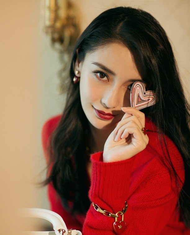 Chán làm búp bê công chúa, Angelababy hóa tiểu thư quý tộc xưa - ảnh 11