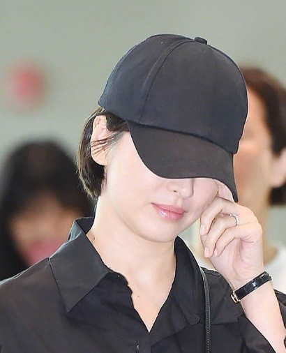 Song Hye Kyo U40 vẫn trẻ trung năng động, giản dị không ngờ - ảnh 6