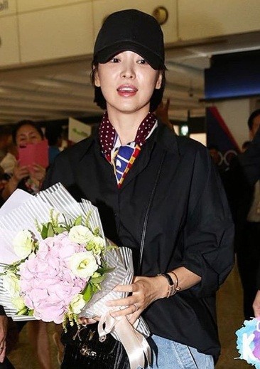 Song Hye Kyo U40 vẫn trẻ trung năng động, giản dị không ngờ - ảnh 8