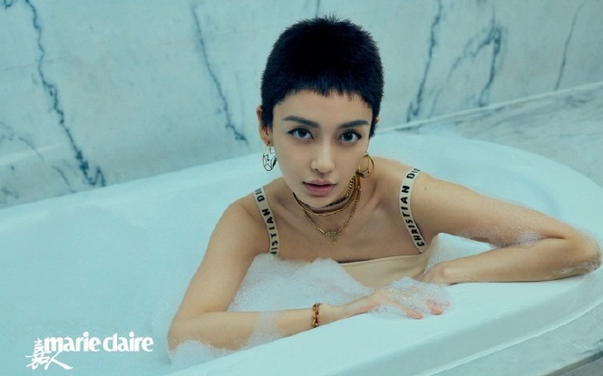 Angelababy ‘lột xác’ với ảnh tóc tém trong bồn tắm - ảnh 2