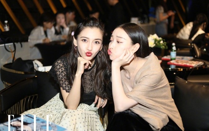 Angelababy ‘lột xác’ với ảnh tóc tém trong bồn tắm - ảnh 14