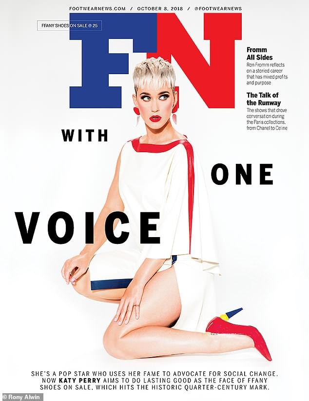 Katy Perry diện 'cây hồng' xinh như búp bê Barbie - ảnh 12