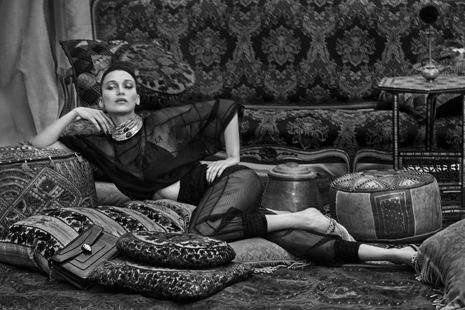 Mê đắm dáng thon quyến rũ hút hồn của ‘chân dài’ Bella Hadid - ảnh 13
