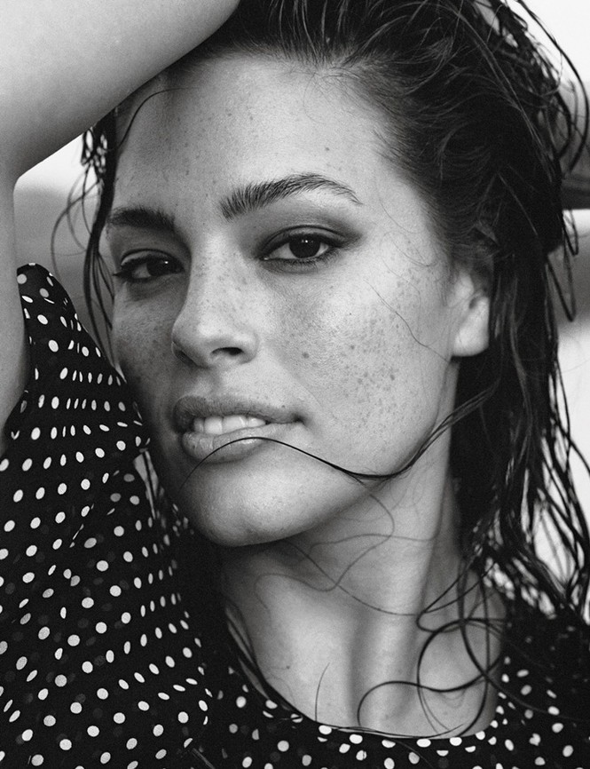 Người đẹp ngoại cỡ Ashley Graham hóa thành nữ thần đồng quê gợi tình - ảnh 5