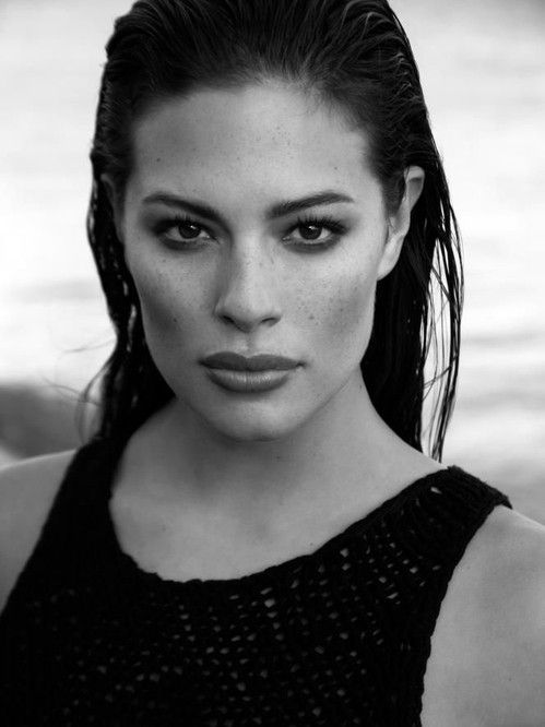 Người đẹp ngoại cỡ Ashley Graham hóa thành nữ thần đồng quê gợi tình - ảnh 6