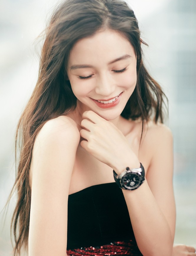 Angelababy vai trần gợi cảm, rạng ngời đón xuân - ảnh 8