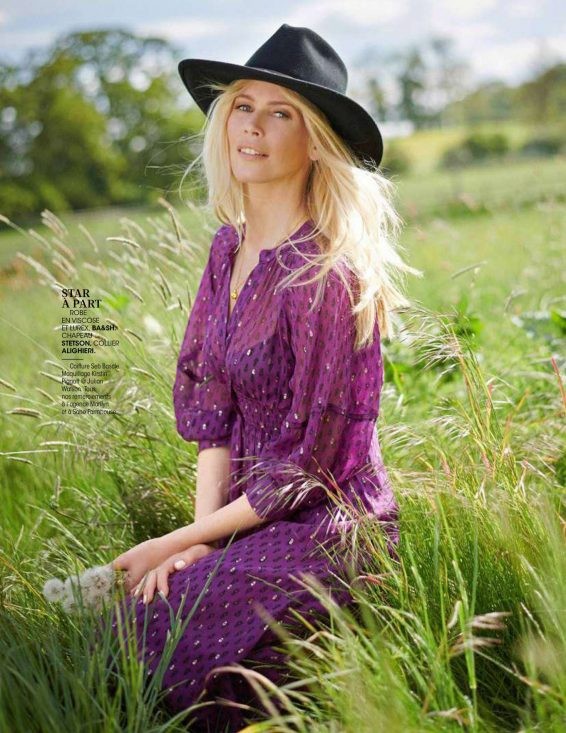 Siêu mẫu huyền thoại Claudia Schiffer U50 trẻ đẹp thon thả bất ngờ - ảnh 10
