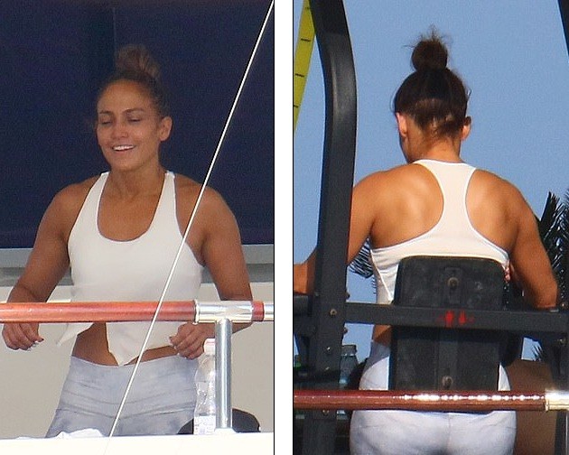 Jennifer Lopez khoe dáng bốc lửa tuổi 50 trên du thuyền - ảnh 8