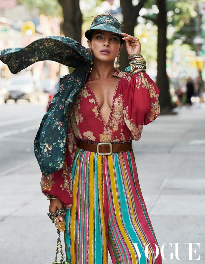 Mê đắm sắc vóc quyến rũ của hoa hậu thế giới Priyanka Chopra - ảnh 2
