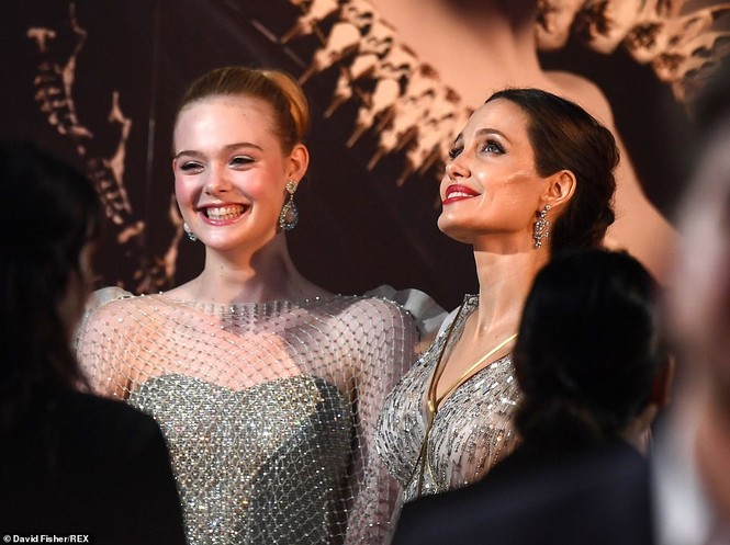 Diễn viên 9x Elle Fanning đẹp như công chúa bước ra từ cổ tích - ảnh 8