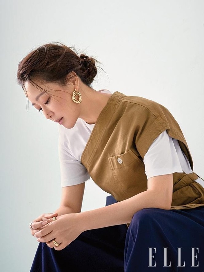Ngỡ ngàng nhan sắc tuổi 43 của nữ thần sắc đẹp xứ Hàn Kim Hee Sun - ảnh 8