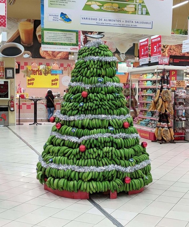 Thích mê những cây thông Noel 'có một không hai' của dân mạng - ảnh 15
