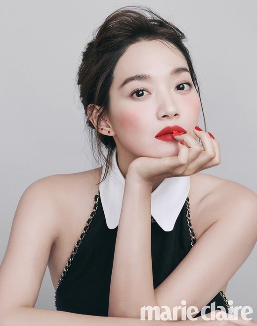 Nhan sắc không tuổi của 'hồ ly 9 đuôi' xứ Hàn Shin Min Ah - ảnh 3