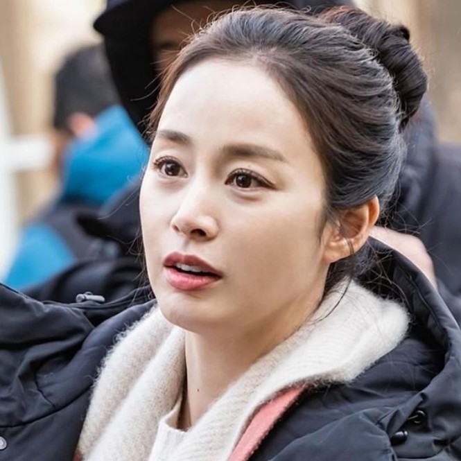 Kim Tae Hee xinh đẹp rạng ngời tựa nữ thần - ảnh 10