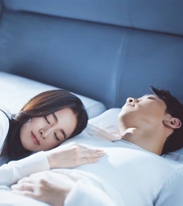 Ảnh tình tứ của vợ chồng Kim Tae Hee khiến fan 'phát sốt' - ảnh 4