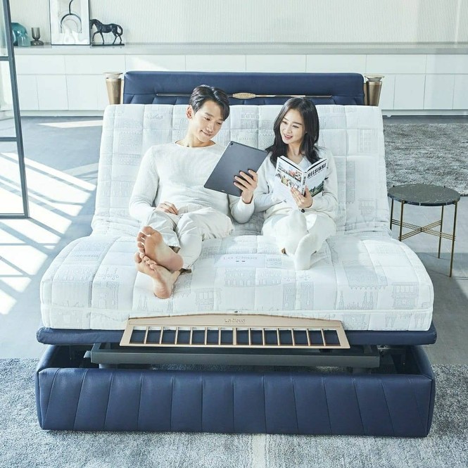 Ảnh tình tứ của vợ chồng Kim Tae Hee khiến fan 'phát sốt' - ảnh 5