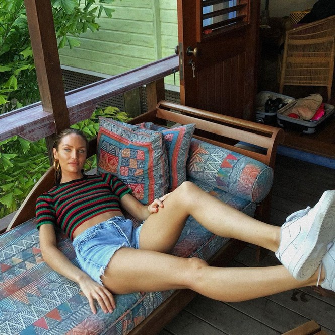 Candice Swanepoel đọ sắc dàn mỹ nhân bán nude che ngực trần - ảnh 12