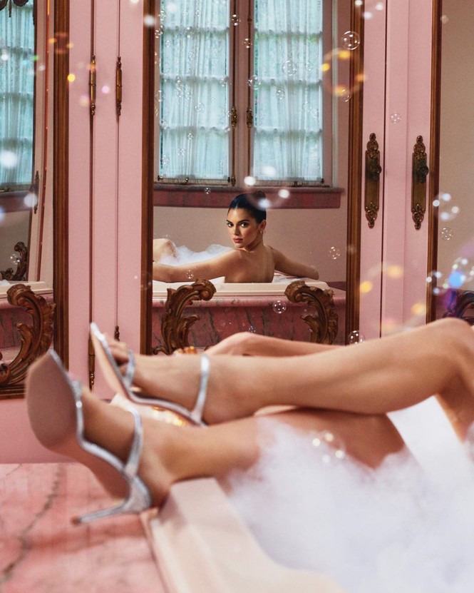 Em gái siêu mẫu nhà Kardashian chân dài mê mải - ảnh 3