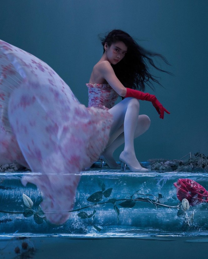 Ảnh quá khứ hơn 10 năm trước của Angelababy gây chú ý - ảnh 15