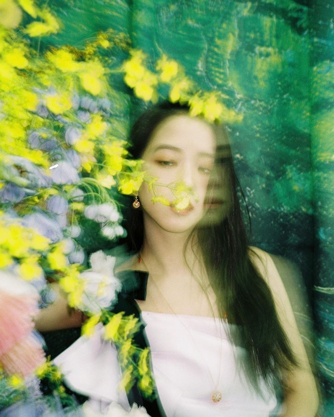 Vẻ đẹp ngọt ngào gây thương nhớ của 4 mỹ nhân idol nhóm BlackPink - ảnh 23