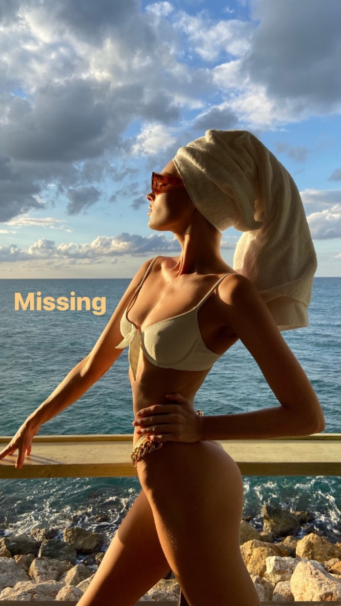 Thiên thần nội y Elsa Hosk khoe đường cong 'gây mê' tại nhà giữa mùa dịch - ảnh 6